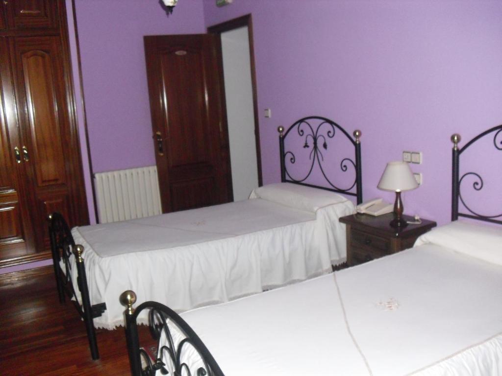 Hotel Pousada Vicente Risco Castro Caldelas Room photo